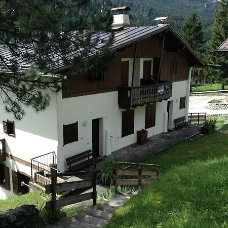 Casa Remo 3 Hotel San Vito di Cadore Kamer foto